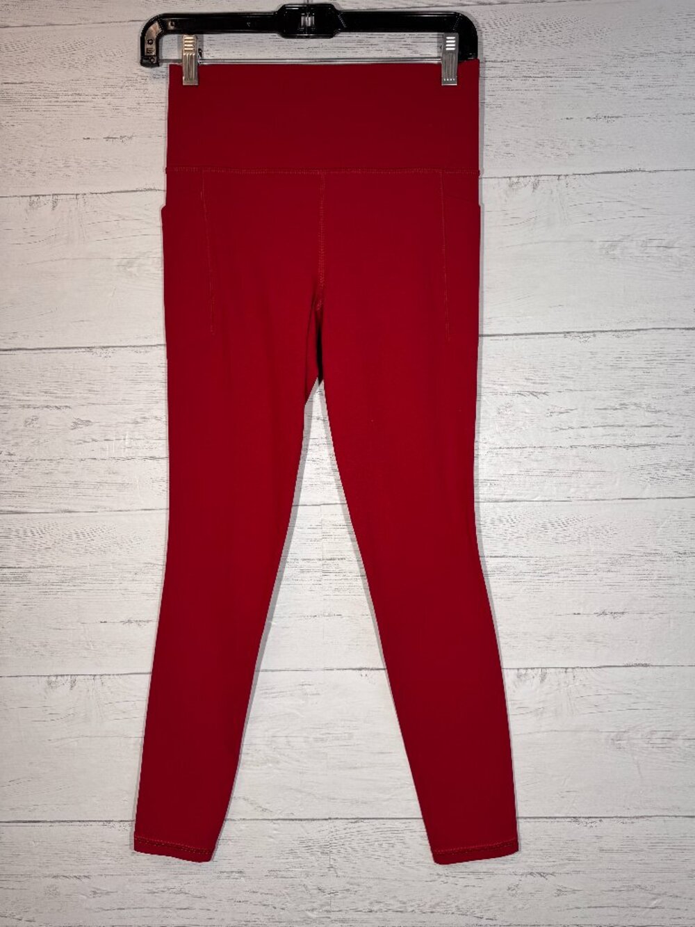 Athleta Salutation Stash Tights in Red